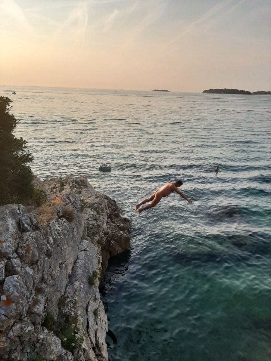 The Freedom of Croatian Dads: Unbothered, Unfiltered,&nbsp;Unashamed